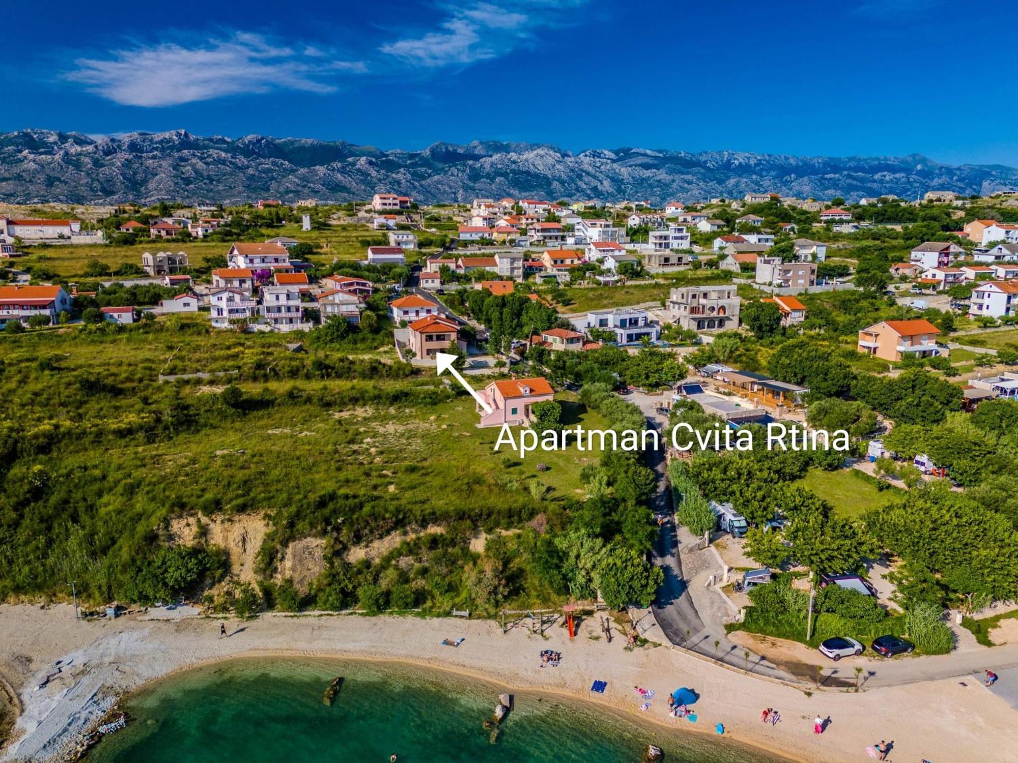 Apartman Cvita รทินา ภายนอก รูปภาพ